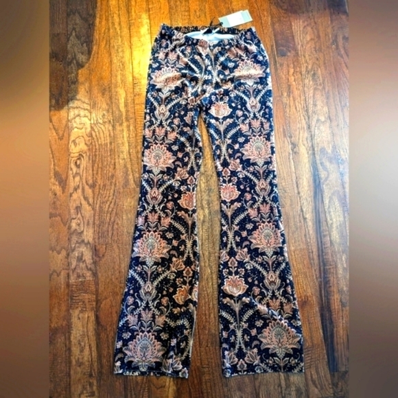 Flare Velvet print pants black & coral Euro size XXL fit M/L - Picture 4 of 12